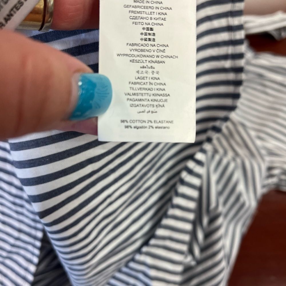 Michael Michael Kors Gray & White Stripe Off the Shoulder & Tie Blouse sz L - Picture 6 of 6